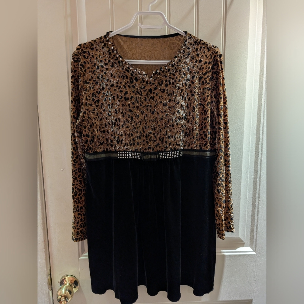 Leopard Print Long Sleeve Dress